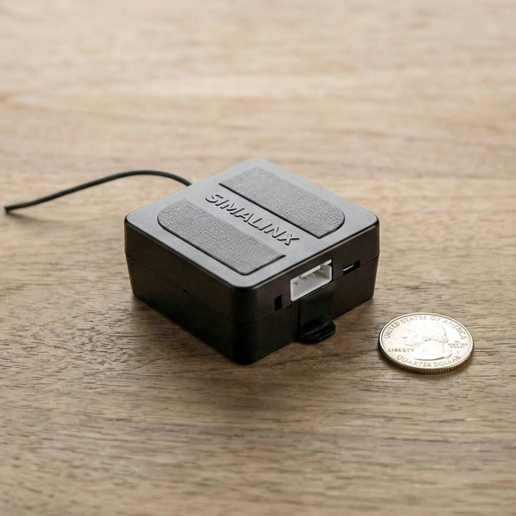 کوچکترین ردیاب خودرو جهان - سیمالینکس با ابعاد فوق العاده کوچک و باتری داخلی